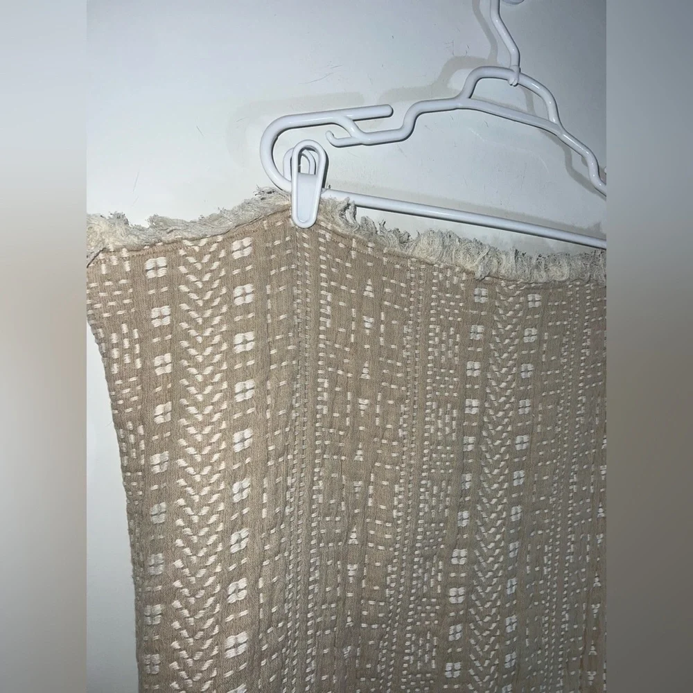 Anthropologie Tan and White Woven pillow case set of 2